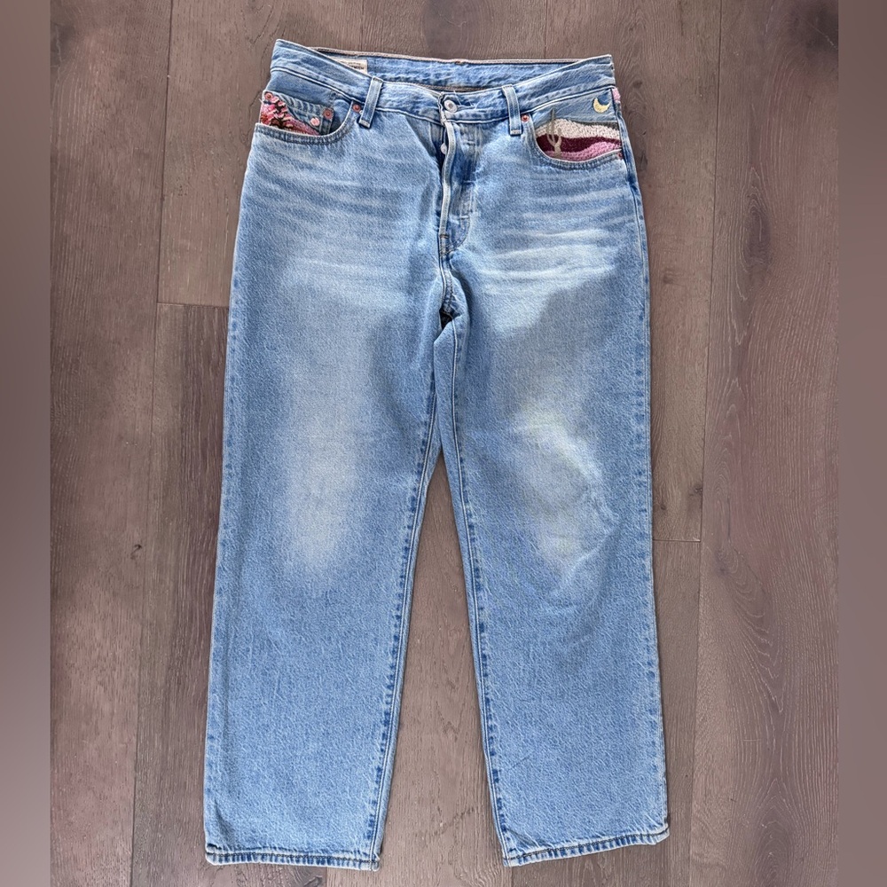 Levi’s 90s crop
